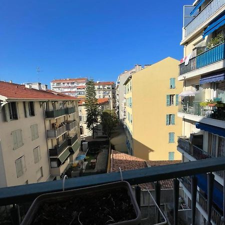 Les Lilas ~ Clim ~ Terrasse Apartment Nisa Exterior foto